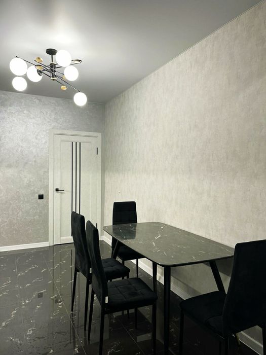 Здам подобово квартиру