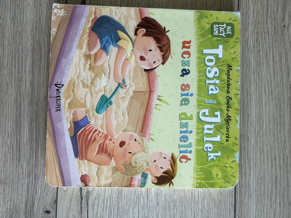 Tosia i Julek uczą się dzielić