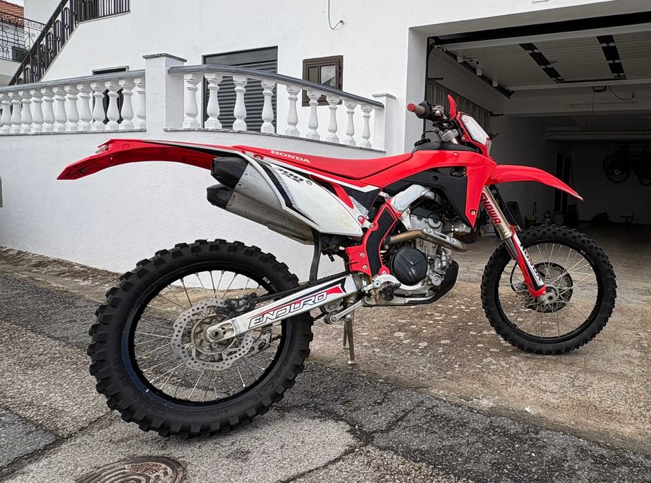 Vende-se Honda CRF 300RX de 2021