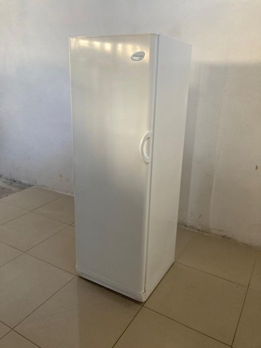 Chłodziarka lodówka Electrolux Husqvarna 175 cm