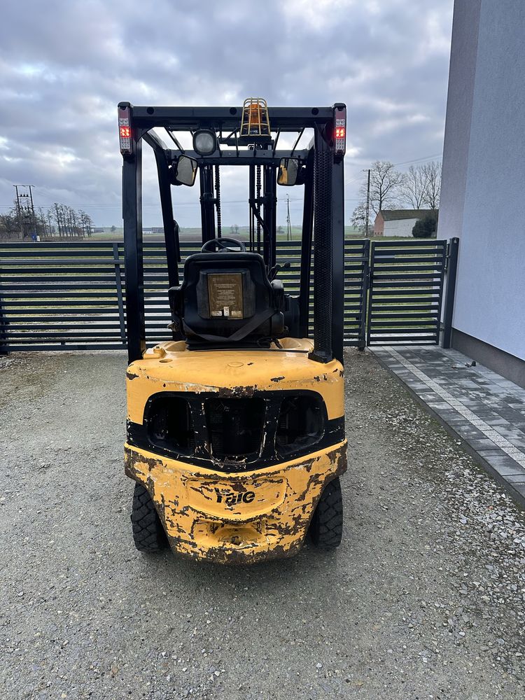 Wózek widlowy Yale 1,6t  3,3m automat diesel yanmar przesuw 2015r
