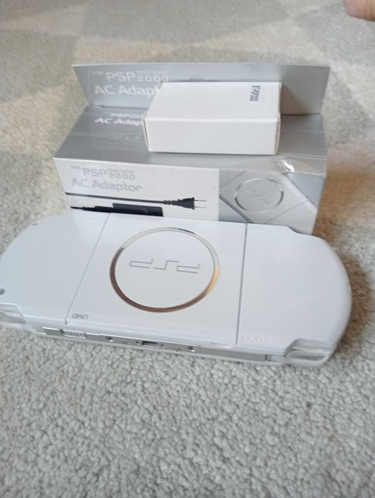 Vendo PSP Branca 3000