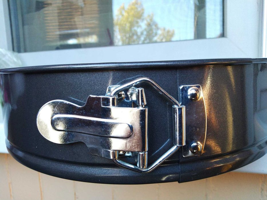 Набор форм для выпечки 2шт. металлические разъемные