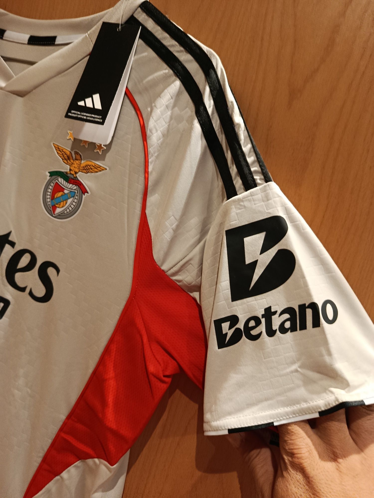 Camisola Benfica época 25 26