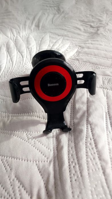 Uchwyt samochodowy na szybe