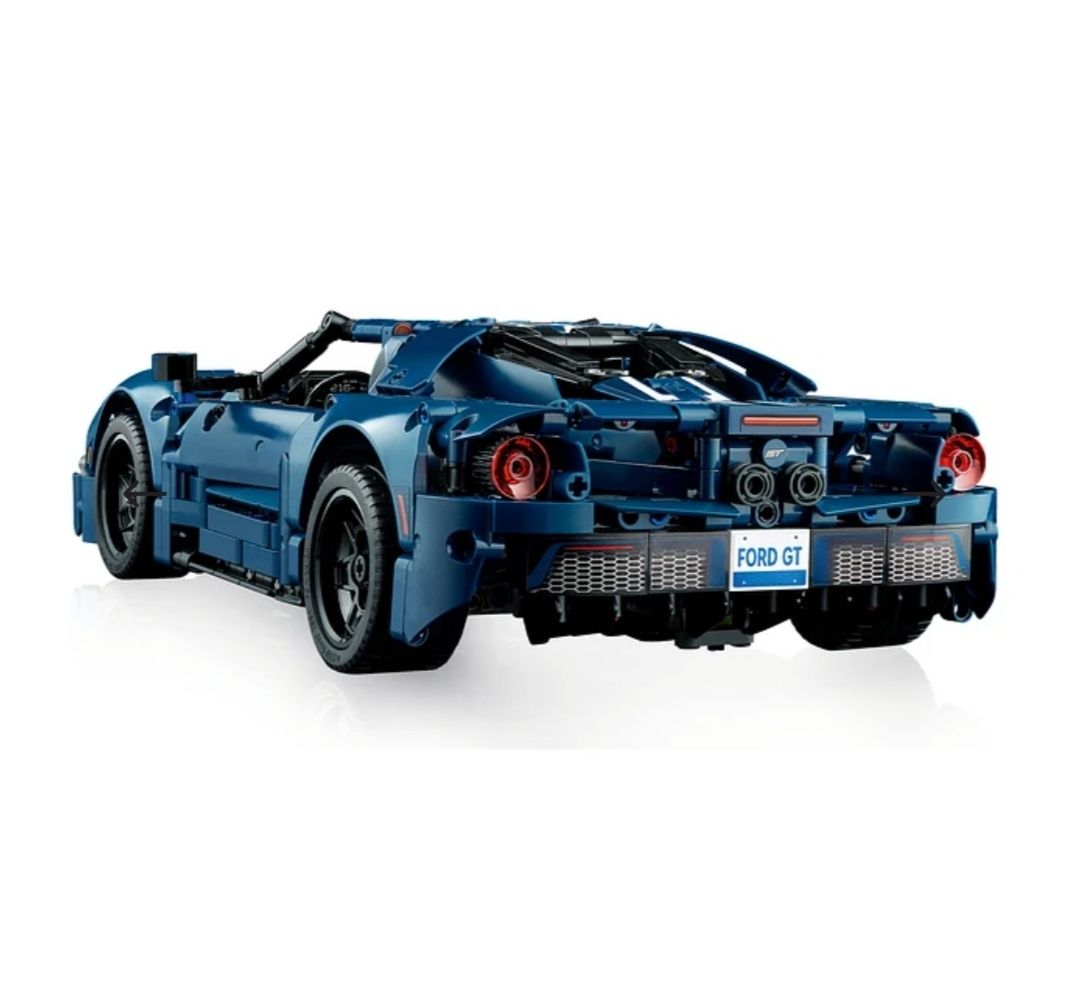 LEGO Technic 42154 Ford GT 2022 - novo e selado. Original.