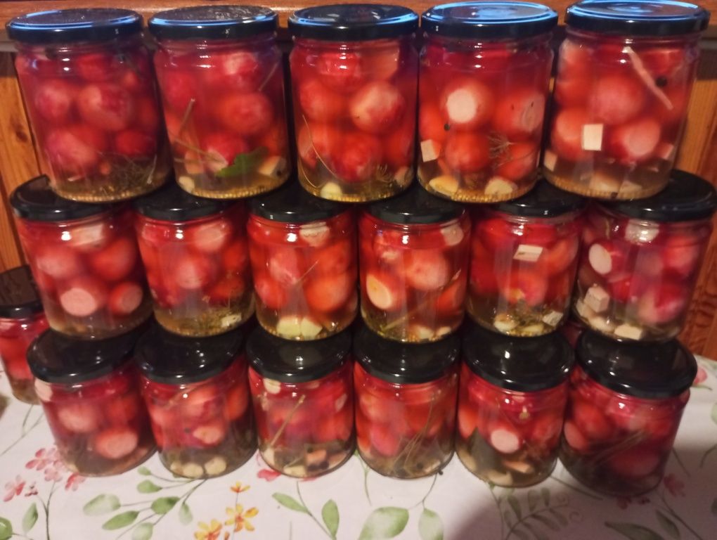 Domowe przetwory, domowe salatki,naturalne Eko soki,dżemy, prezent