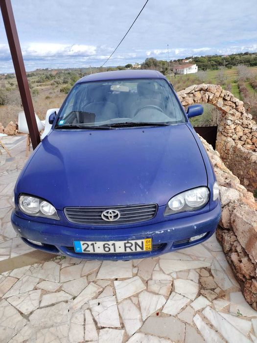Toyota Corolla 1.3 vvti 2001 para peças