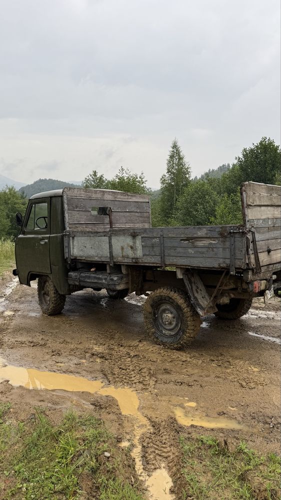 Продам уаз 3303 в горошому стані