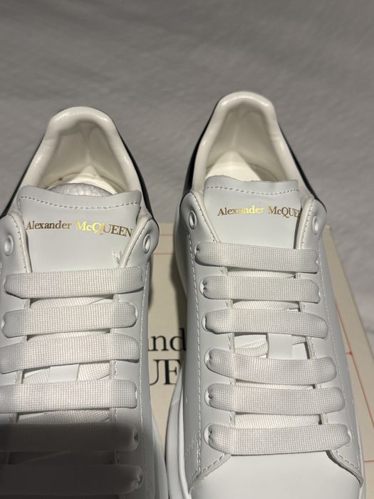 Alexander McQueen Brancos