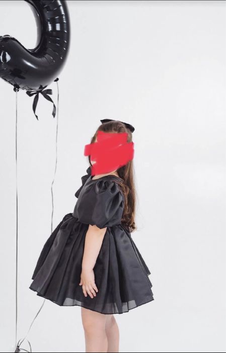 Дитячі святкові сукні 116/122