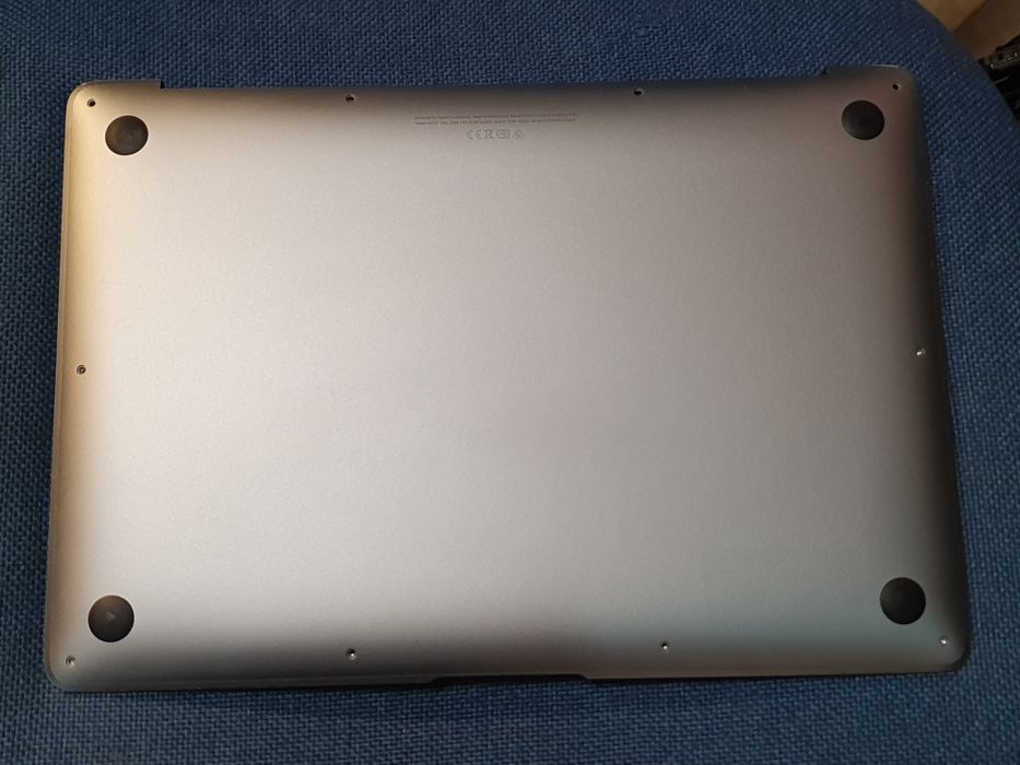 Apple macbook air a2337 space gray 16/256