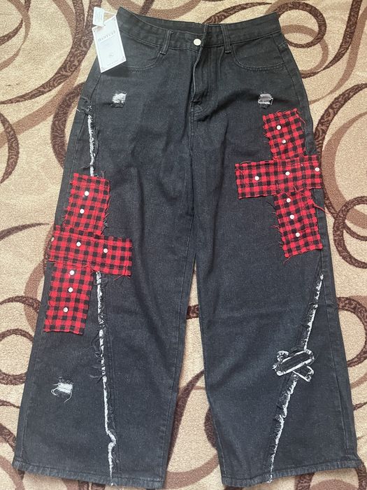 Новые джинсы в стиле панк