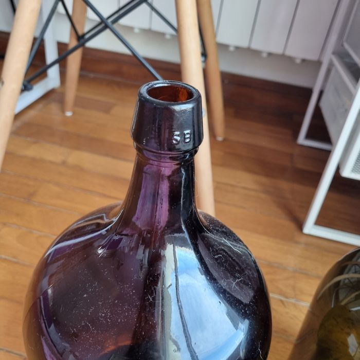 Pipos Garrafões castanhos de decoração Novos