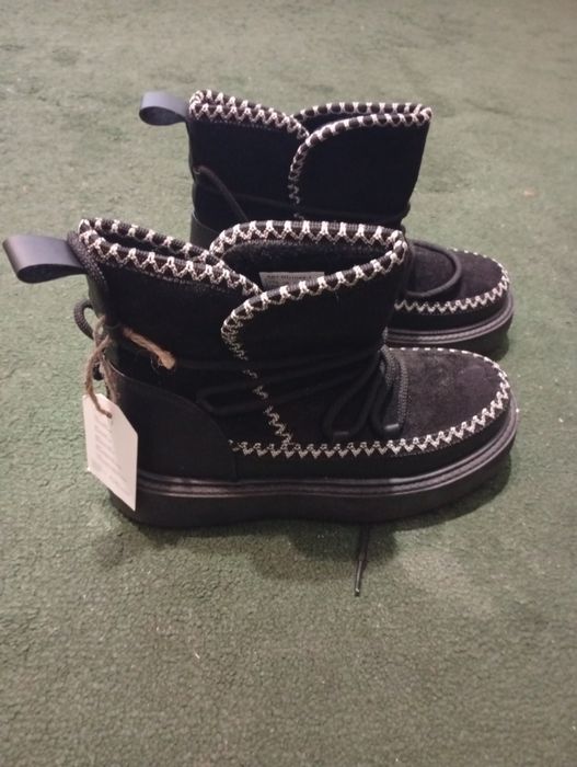 Взуття для молоді