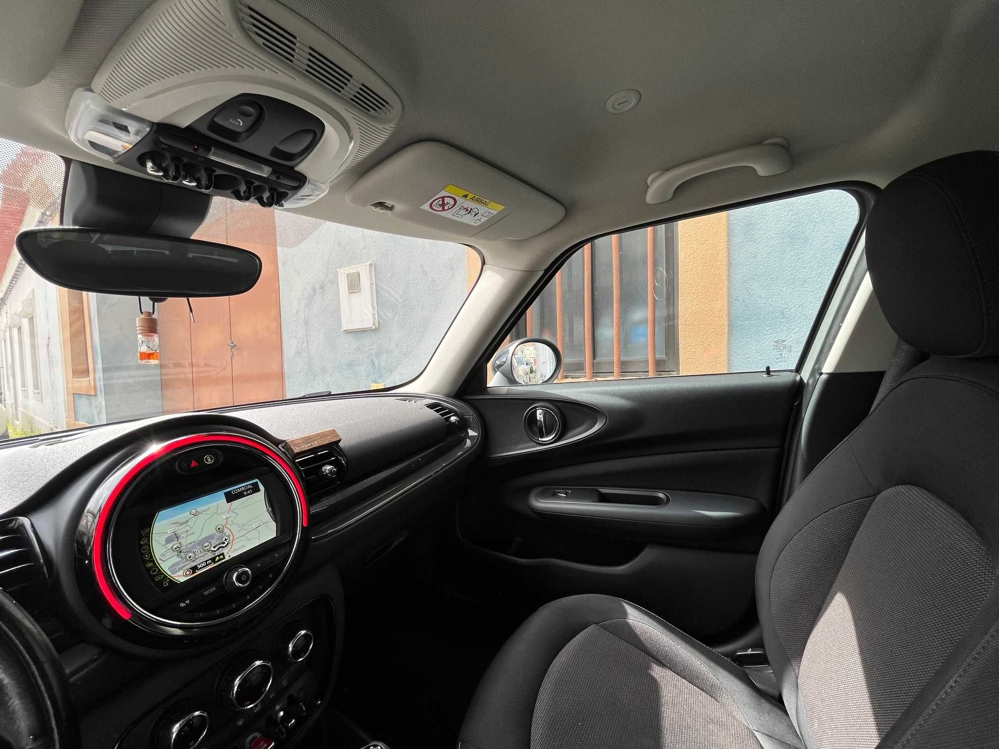 Mini Clubman One D  - Estilo, Espaço e Economia