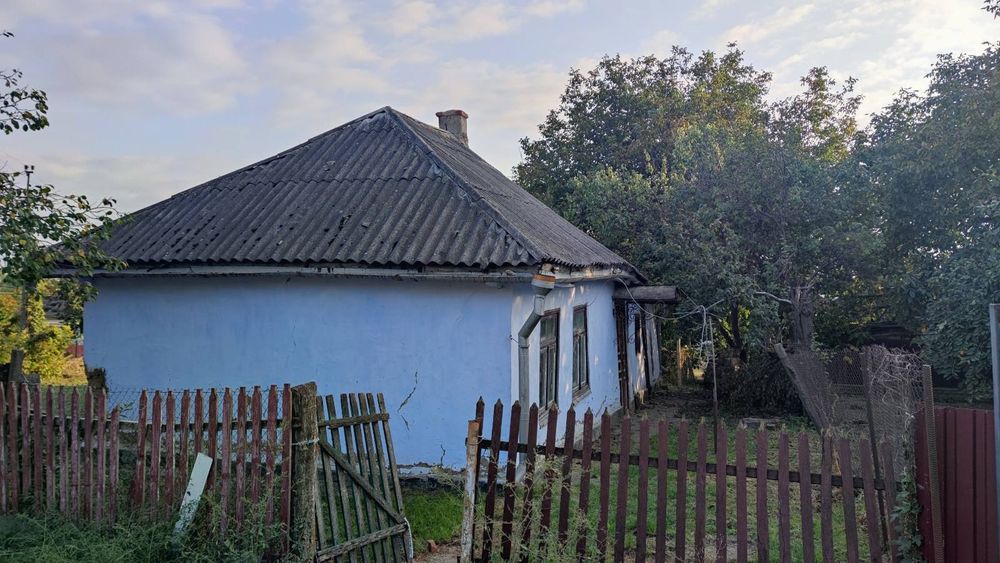 Продам дім і ділянку 9 соток
