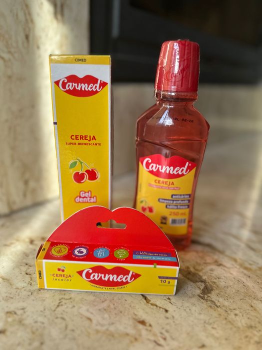 Kit Carmed : elixir , pasta e gloss