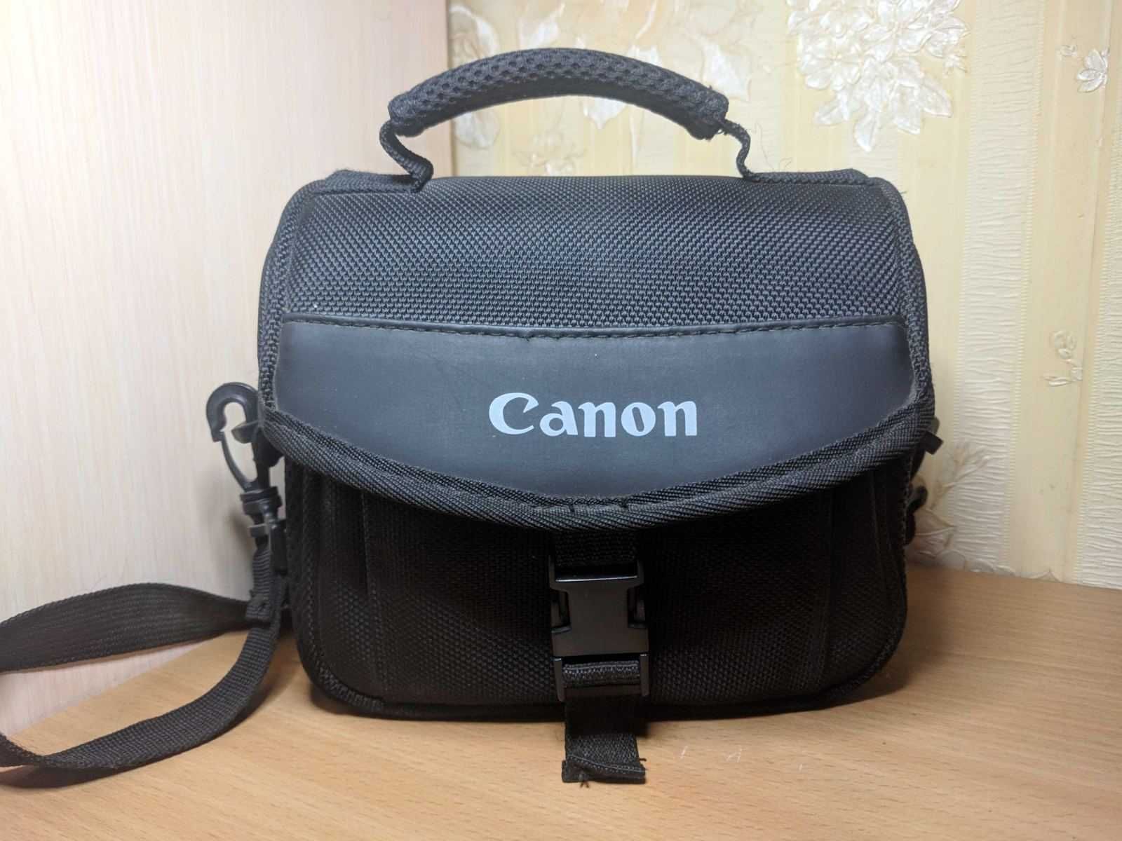 Видеокамера Canon HG20