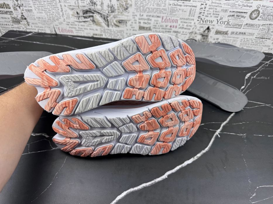 Оригінал ! Кросівки Hoka One One Kawana / Розмір 40
