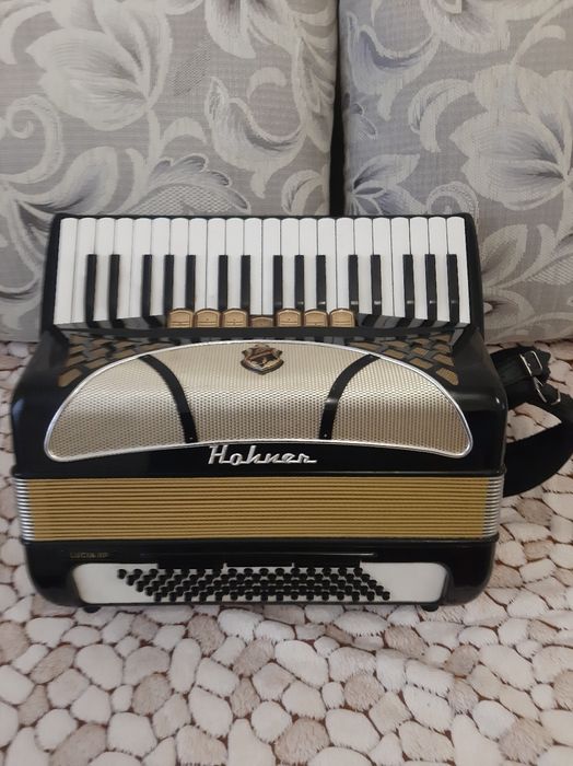 Продаются немецкие акордеоны.Состояние отличное!Цена договорная.