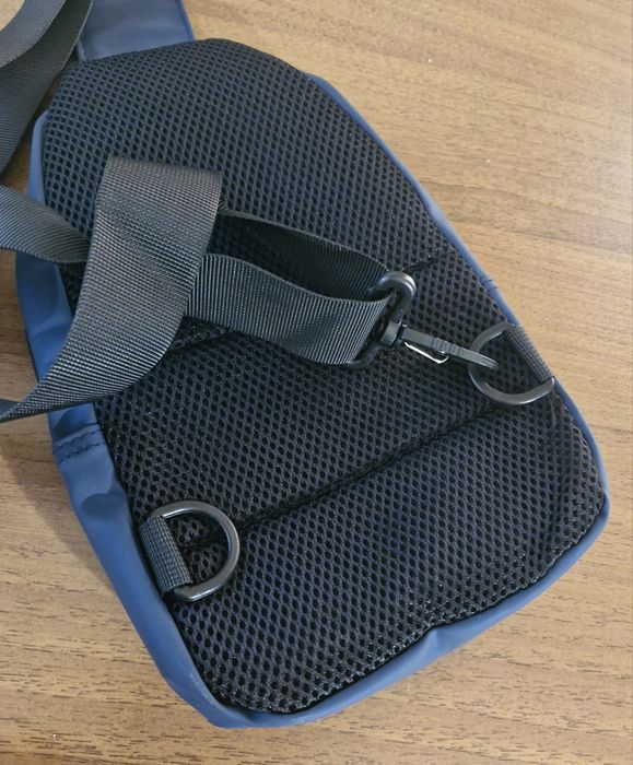 Сумка через плече чоловіча