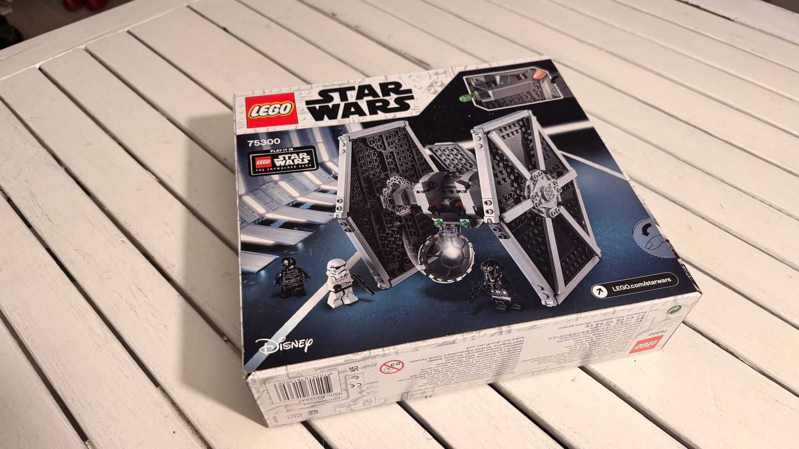 LEGO Star Wars Imperial TIE Fighter 75300 – Novo Selado