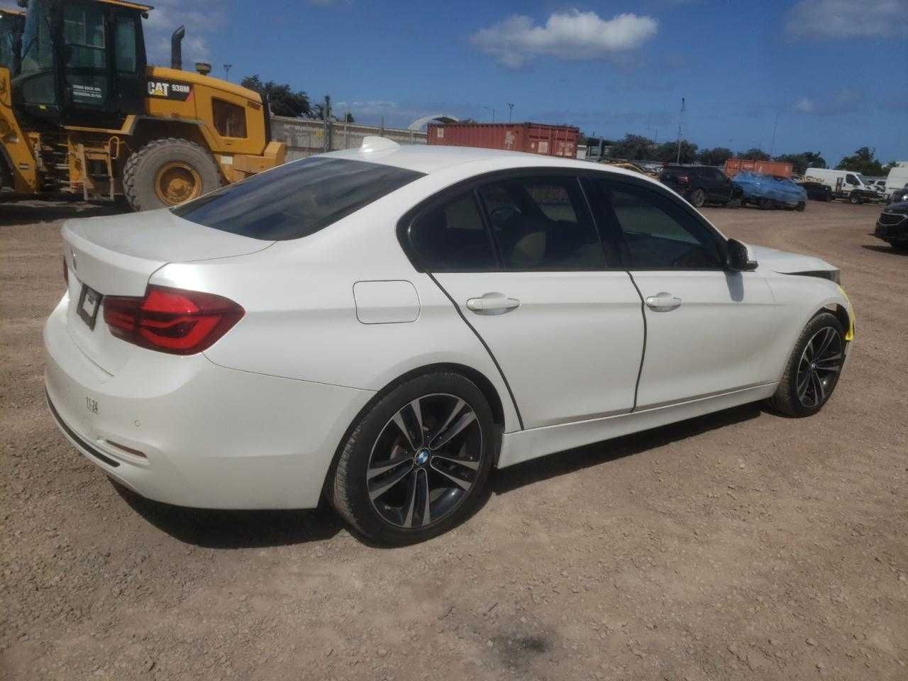 2018 BMW 330 i 2018