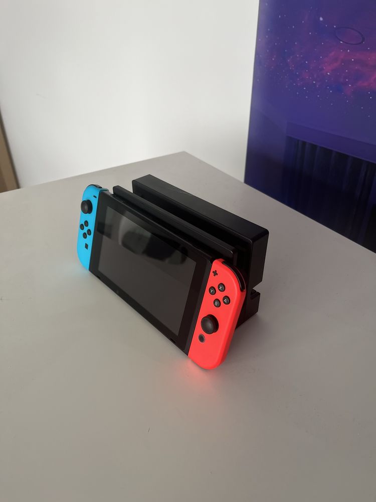 NINTENDO SWITCH S/CARREGADOR