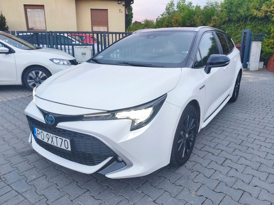 Toyota Corolla 184 HP , hak holowniczy ładny stan ZOBACZ KONIECZNIE LEASING KREDYT