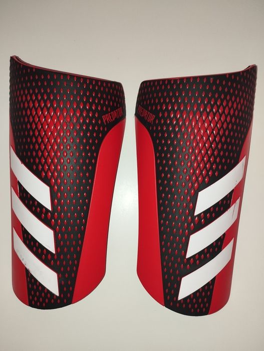 Ochraniacze Adidas Predator