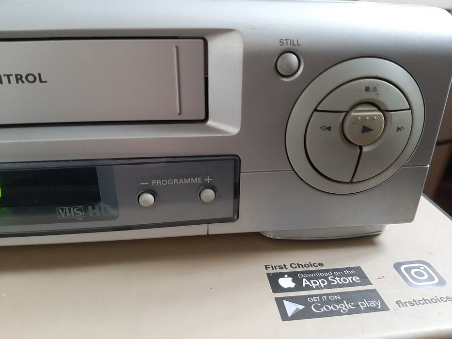 Відеомагнітофон філіпс