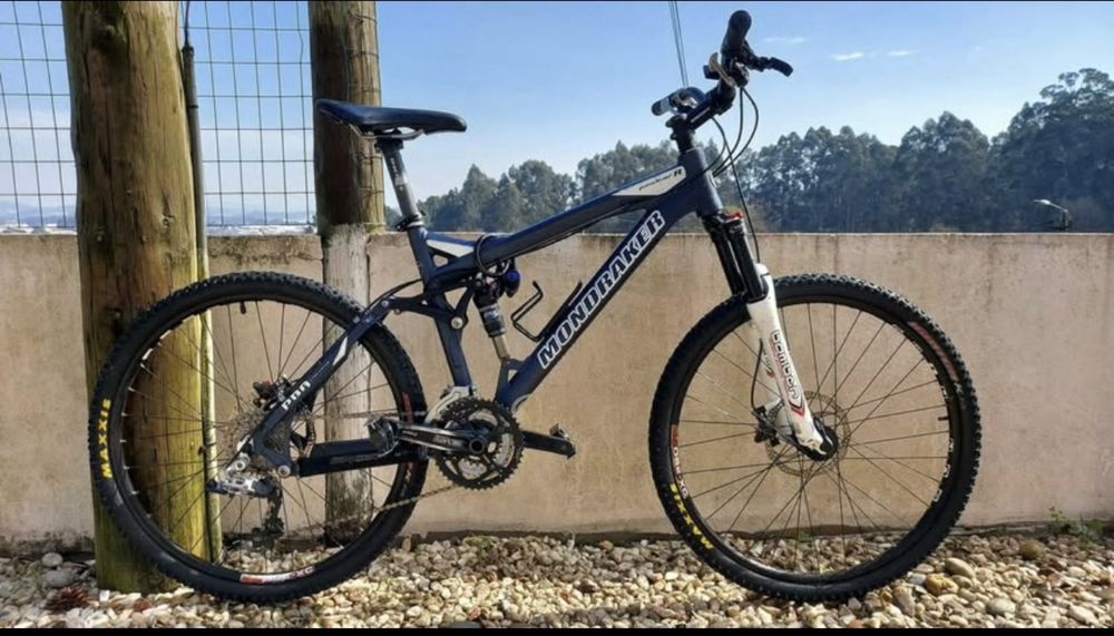 Bicicleta btt mondraker