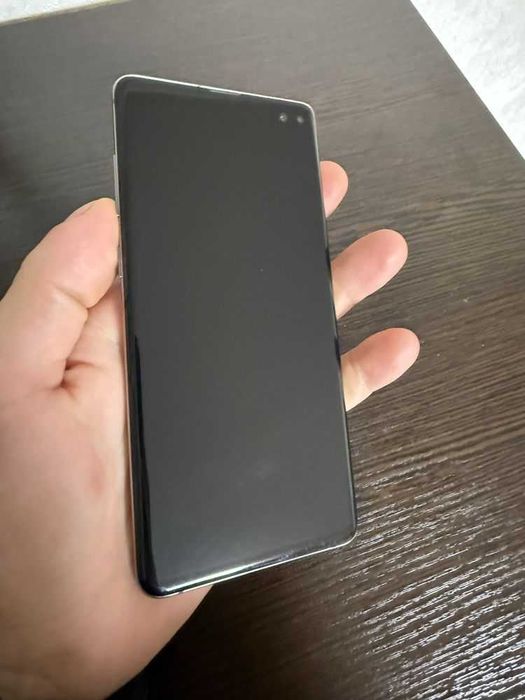 Samsung s10 plus  8/128