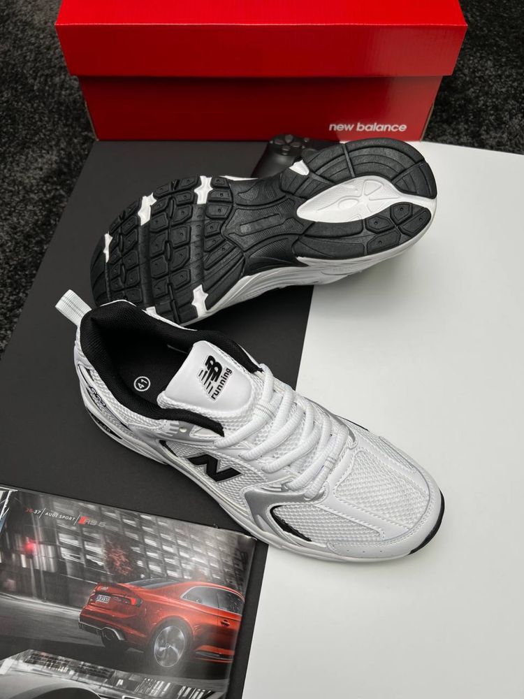 Чоловічі кросівки New Balance 530 White Black Silver