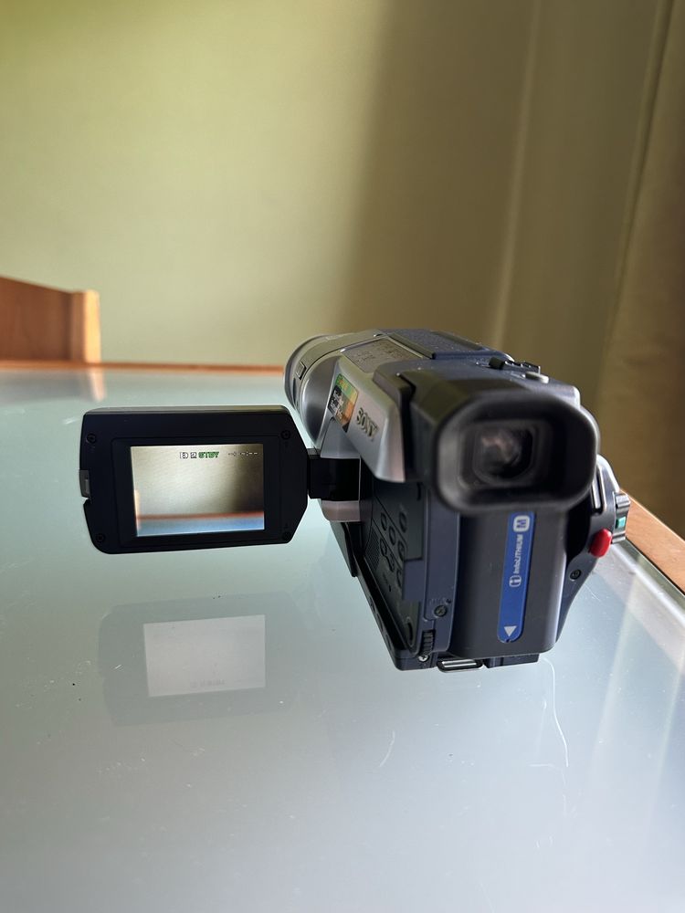 Sony DCR-TRV145E - Digital 8