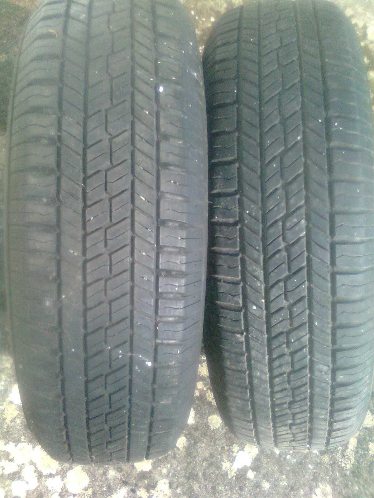 Pneus semi usados  medida 215/70/R16