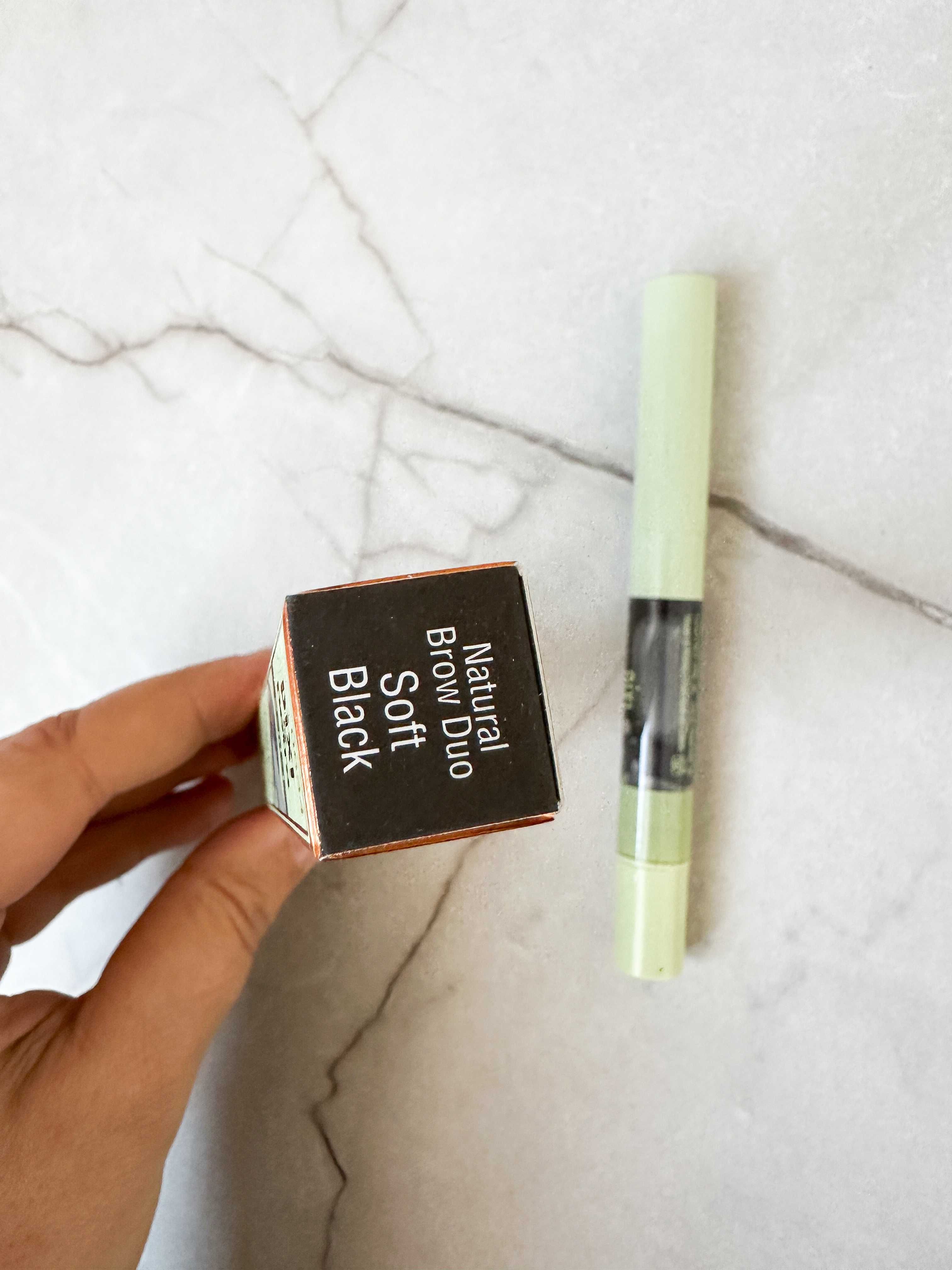 Pixi kredka do brwi z żelem Natural brow duo czarna 2 w 1 maskara