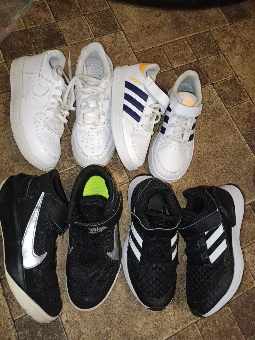 Кроссовки nike Adidas 31-33 pp