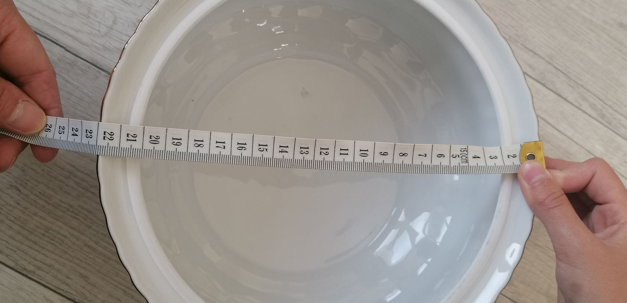 Waza porcelanowa Chodzież