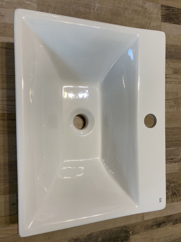 Умывальник, раковина в ванную Rak ceramics 47 см
