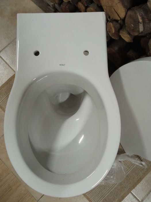 Misa WC, Koło + deska wolno opadająca
