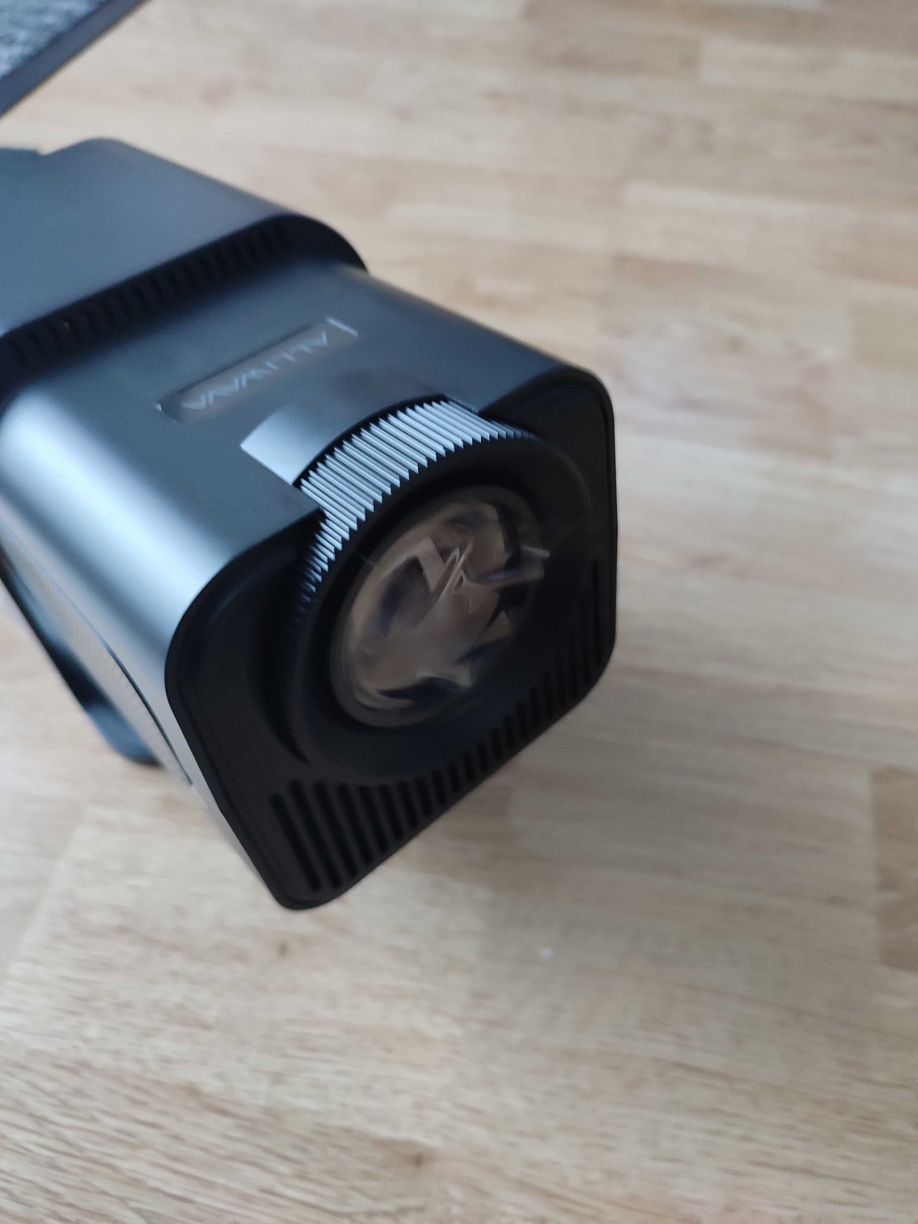 Projektor ALLIWAVA HY320