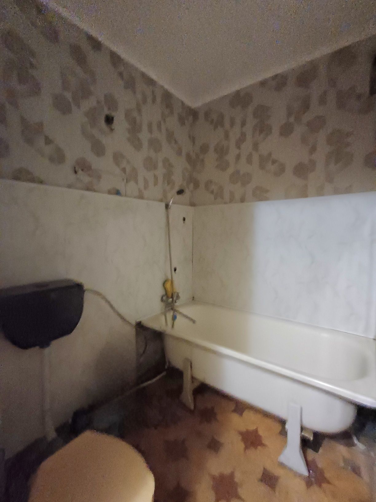 Продам 2к  по  цене 1к, р-н 8-больницы/Колачевского