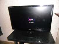 Телевизор-LED монитор LG Flatron M2780D Full HD