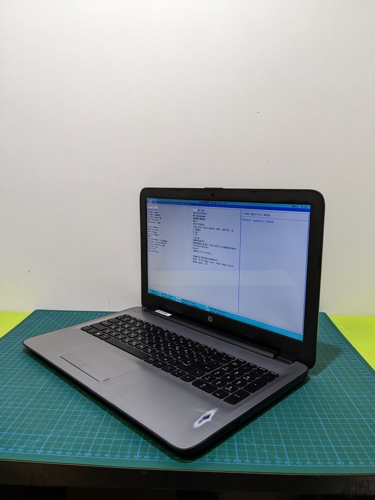 Ноутбук HP 15-ayr087ur 15.6" (Intel N3710/8/240) Новая Батарея! (1)