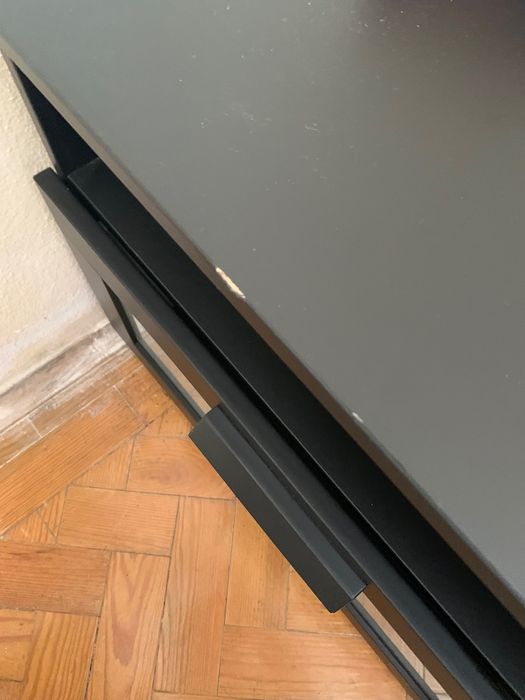 Móvel preto ikea