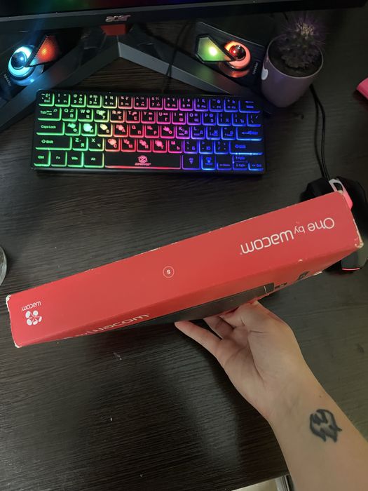 Графічний планшет ваком wacom