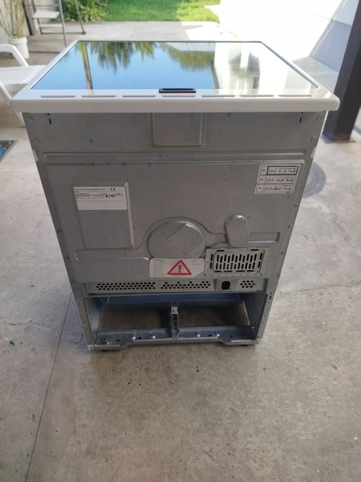 Електрична плита з духовкою Siemens