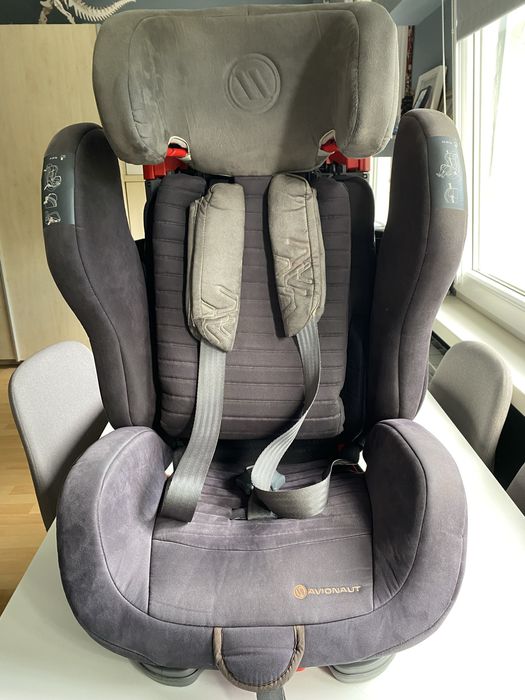 Fotelik samochodowy avionaut